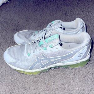 ASICS Gel Women’s Size 8 Green and White